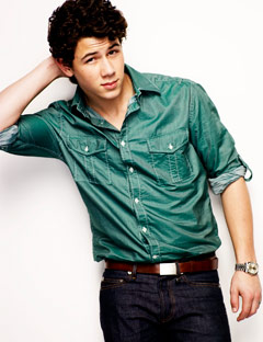 jonas-brothers-nick-003-dk0609-7701802.jpg
