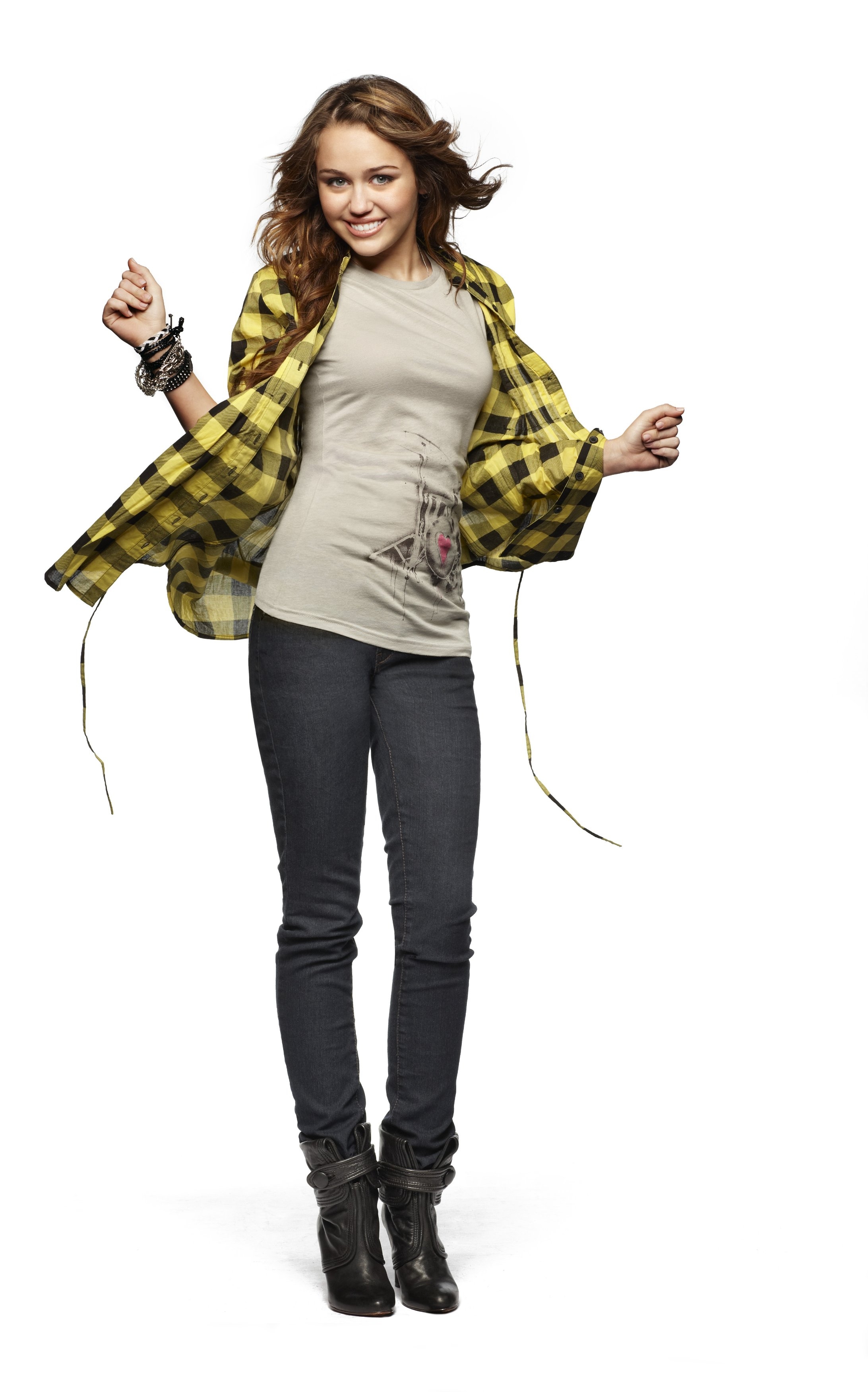 MileyCyrusWalmart08.jpg